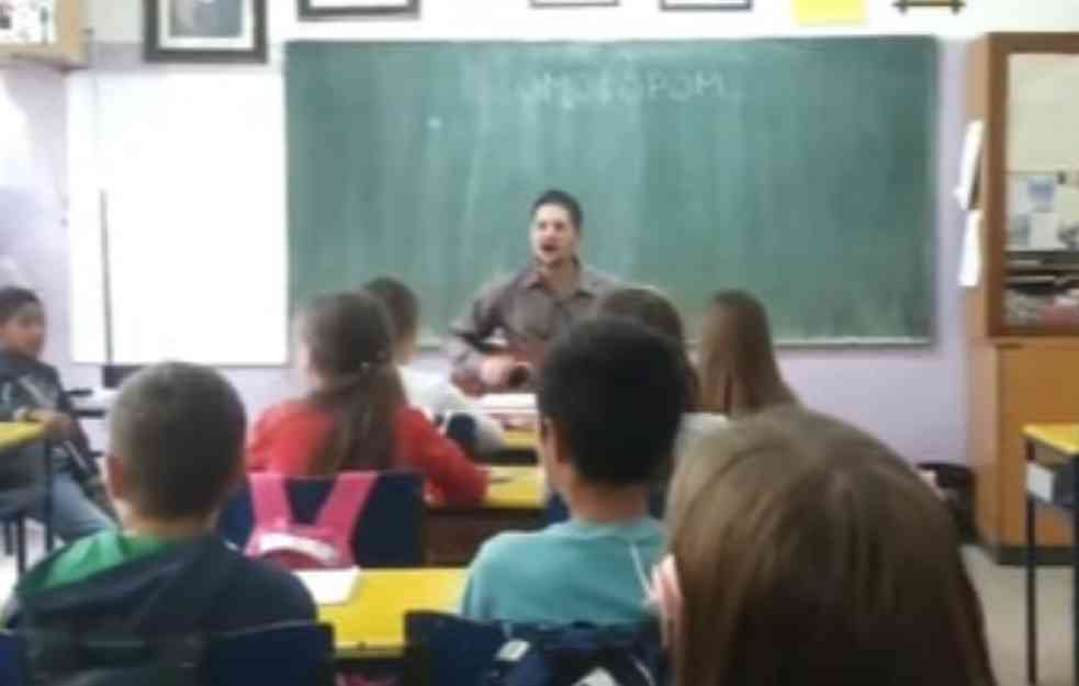 ZADIVLJUJUĆE! OVAJ SNIMAK ODUŠEVIO JE SVE! Deca na času pevaju 