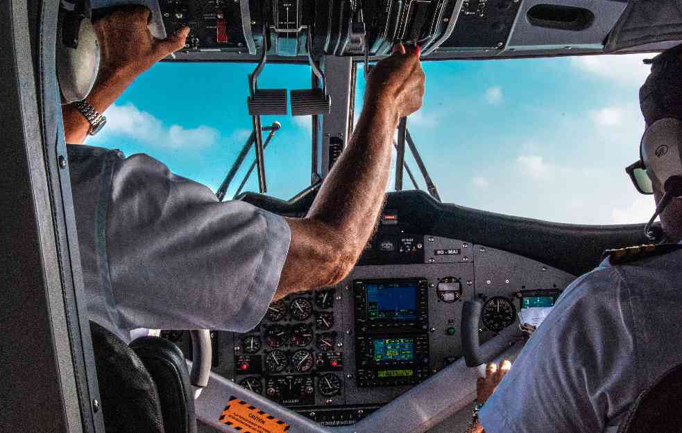 PRINUDNO SLETANJE: Vlasniku avio-kompanije zabranio sletanje u Ukrajinu