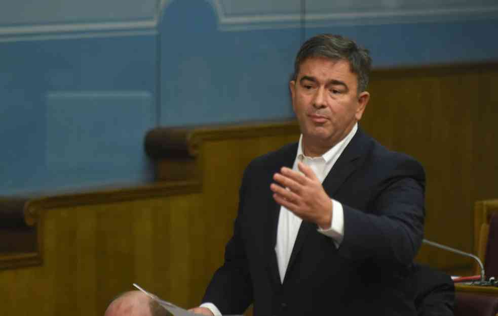 KATNIĆ JE VOJNIK MAFIJE BRAĆE ĐUKANOVIĆ: Nebojša Medojević brutalno - Mesto mu je u ZATVORU