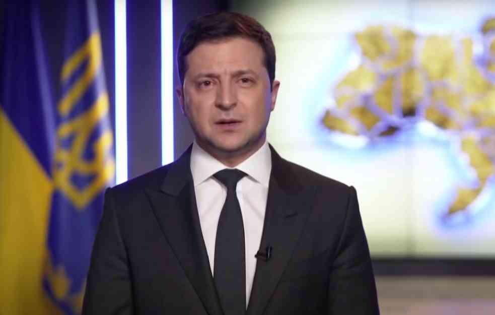 SVI ĆETE DOBITI ORUŽJE! Predsednik Ukrajine poziva stanovništvo da životom brani svoju zemlju (FOTO)