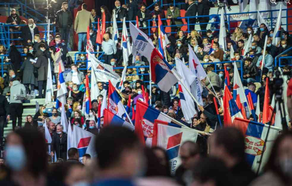 PRESEDAN! KRIZA U UKRAJINI ILI NEŠTO DRUGO? SNS neće biti prva na listi za izbore