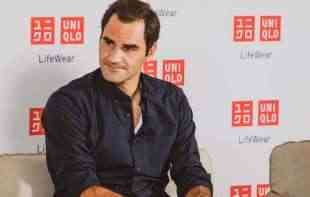   FEDERER ODUŠEVIO SVE KAD SE POJAVIO: <span style='color:red;'><b>Švajcarac</b></span> konačno izašao iz ilegale (VIDEO)