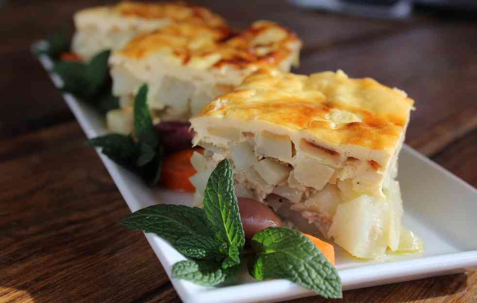 MUSAKA ROLAT KOJI ĆE VAŠI UKUĆANI OBOŽAVATI : Recept koji se traži više 
