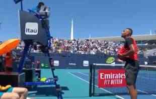 ATP NEMA MILOSTI: Kažnjen <span style='color:red;'><b>Nik Kirjos</b></span>, poznato koliko će morati da plati (VIDEO)