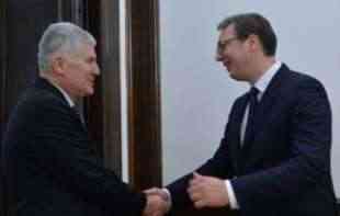 PREDSEDNIK <span style='color:red;'><b>HDZ</b></span>-a ČESTITAO VUĆIĆU: 