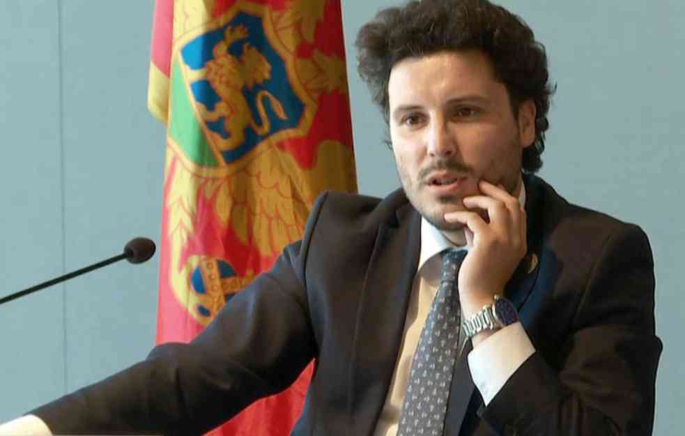 DRITAN ABAZOVIĆ KOMENTARISAO NOVU CRNOGORSKU VLADU: 