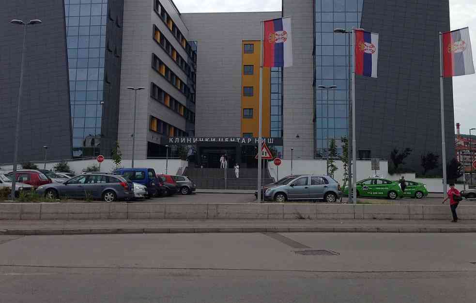 UŽAS U PREŠEVU: Čopor pasa izujedao devojčicu, dete ima teške povrede glave