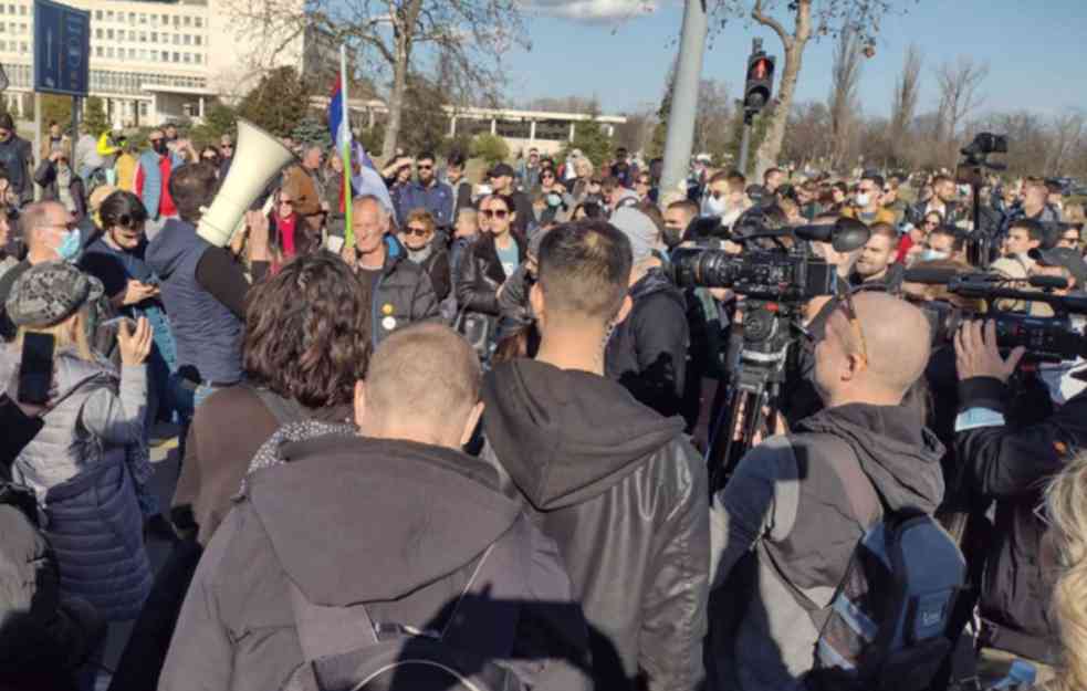 NARODNA MREŽA: Podržava protest ZAŠTITNIKA PREDUZETNIKA I PRIVREDNIKA SRBIJE