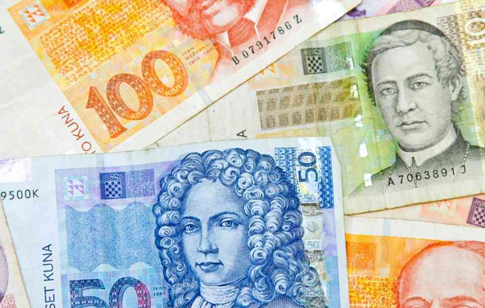 FALSIFIKATORI SAMO ŠTANCUJU! Iznenadićete se koje valuta ima najviše, a NISU EVRI