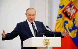Putin upozorava zapadne lidere koji priželjkuju Treći <span style='color:red;'><b>svetski rat</b></span>: „Svet možda bude uništen, ali Rusija neće pasti“