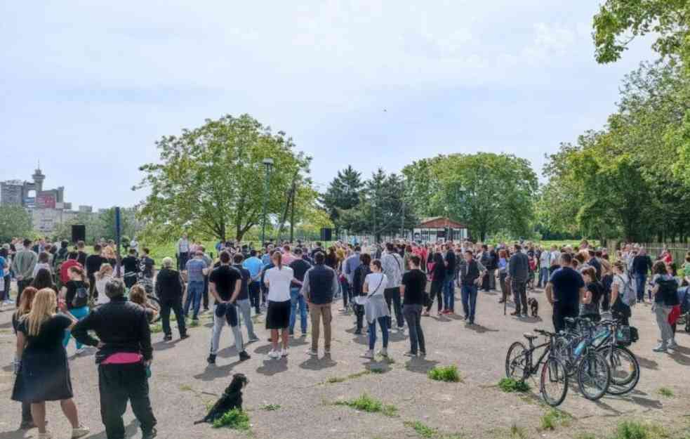 STOP SOLITERIMA! I Bežanijska kosa ustala protiv bahatih TAJKUNA (FOTO)