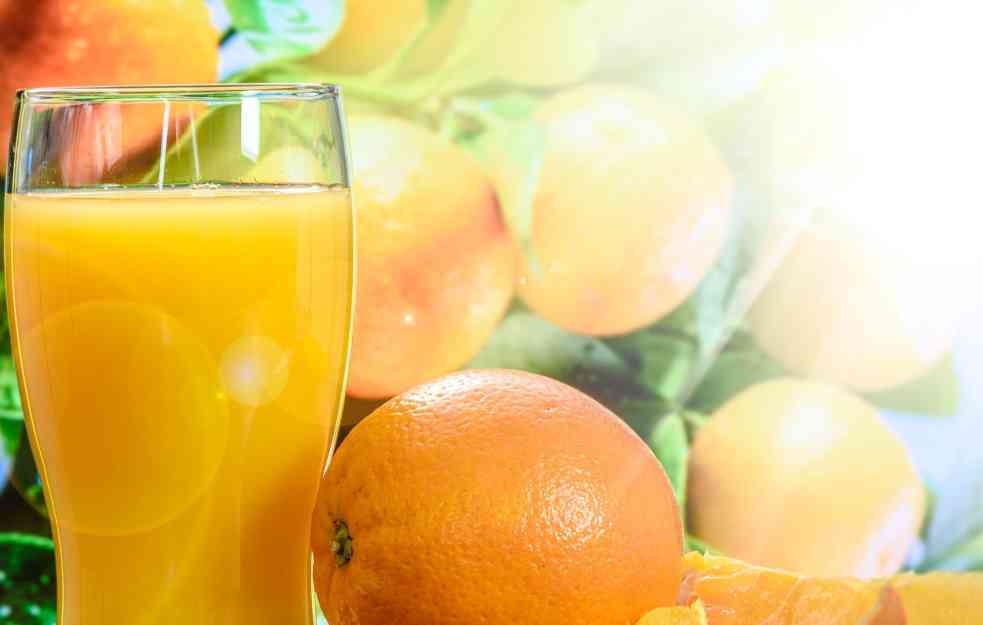 TELO SVE PAMTI: Ovo su znakovi da vam nedostaje VITAMIN C