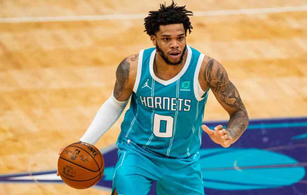 NBA KOŠARKAŠ PRETUKAO ŽENU: Pobegao, ali se predomislio i kasnije predao pa je odveden u zatvor