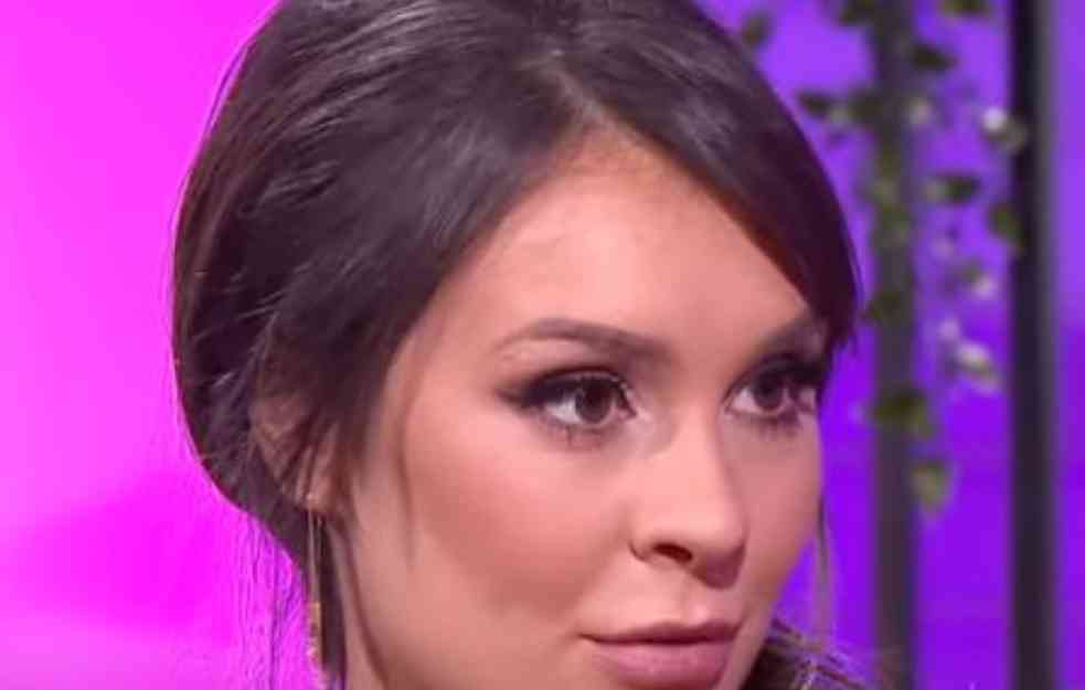 DRAGANA MIĆALOVIĆ JE OTKRILA TAJNU NJENOG ŠIK IZGLEDA : Trikovi za savršen stajling 