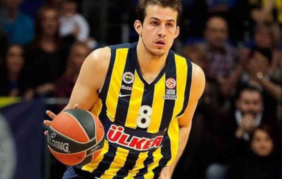 BJELICA SE I ZVANIČNO VRATIO U EVROPU: Ponovo je u Fenerbahčeu
