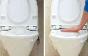 Stavio je običnu foliju preko wc <span style='color:red;'><b>šolje</b></span> – rezultat je FENOMENALAN! (foto)