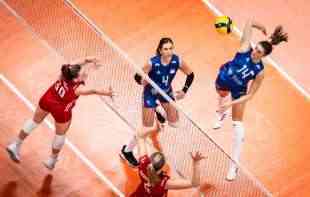 ZASLUŽENO: <span style='color:red;'><b>odbojkašica</b></span>ma po 30.000 evra za svetsko zlato
