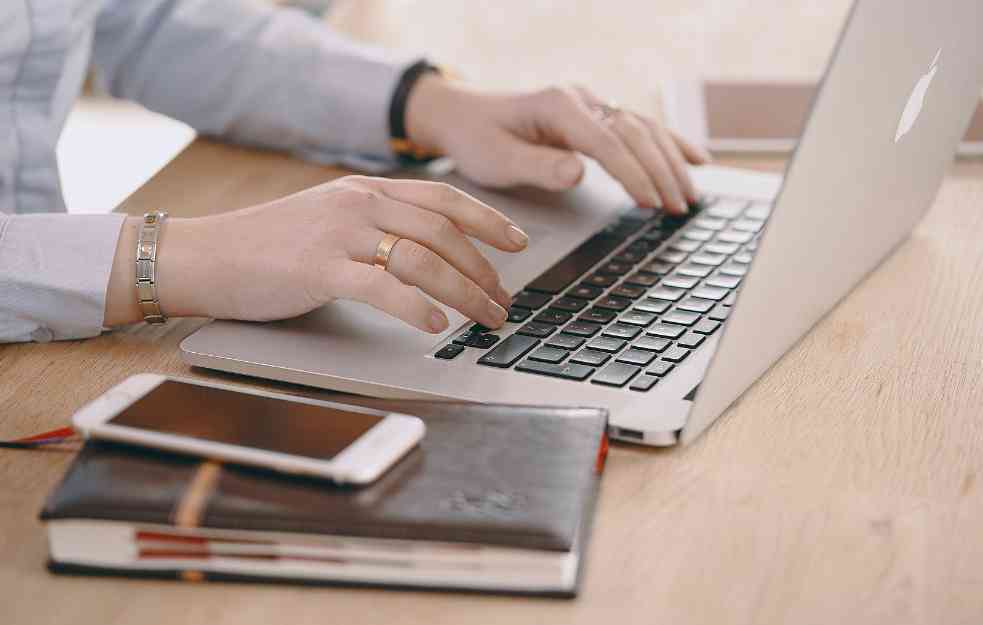 NOVA OBAVEZA OD 1.JANUARA: E-fakture sastavni deo procesa digitalizacije