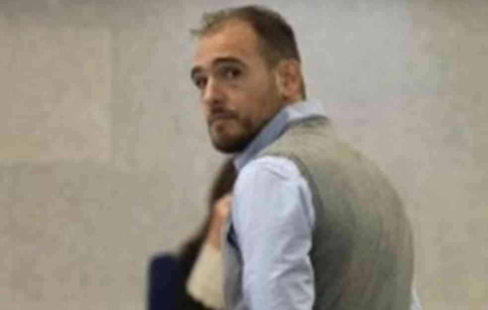 NA SASLUŠANJU SE BRANILI ĆUTANJEM: Tužilaštvo traži pritvor za mladiće osumnjičene za planiranje ubistva Luke Bojovića
