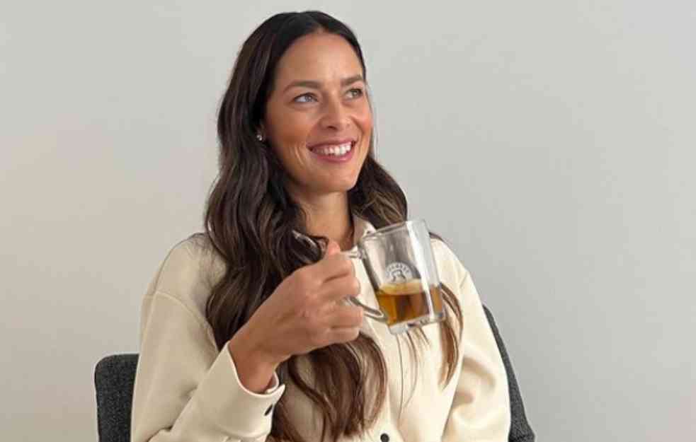 ANA IVANOVIĆ TRUDNA: Bivša teniserka objavila radosnu vest