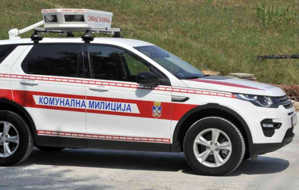 Samo u jednoj ulici komunalci napisali PREKO 60.000 KAZNI za nedozvoljeno parkiranje