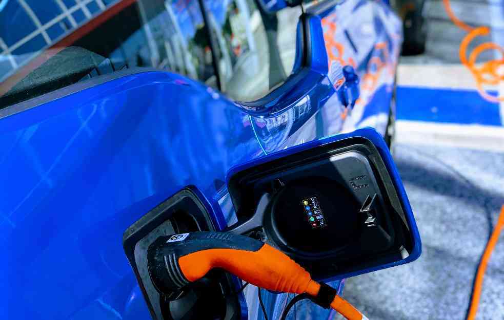 Stellantis nudi naknadnu ugradnju elektropogona u kombije