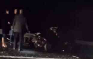 TRAGEDIJA NA SRPSKIM PUTEVIMA: Teška saobraćajna nesreća kod Beške, <span style='color:red;'><b>poginuo vozač</b></span> golfa (VIDEO)