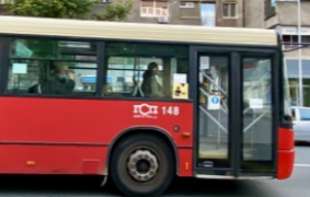 U BEOGRADSKOM GRADSKOM PREVOZU: Ljudi ne veruju šta je žena unela u AUTOBUS, HIT (FOTO)