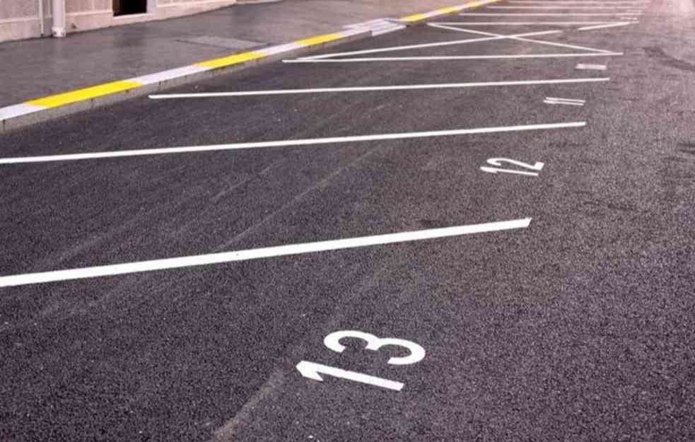 Zbog parkinga dobio prijavu, pa se zahvalio komšijama urnebesnom porukom