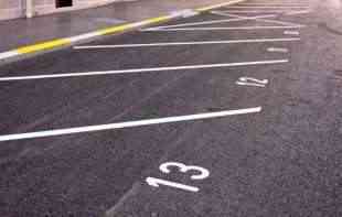 Zbog parkinga dobio prijavu, pa se zahvalio <span style='color:red;'><b>komšija</b></span>ma urnebesnom porukom