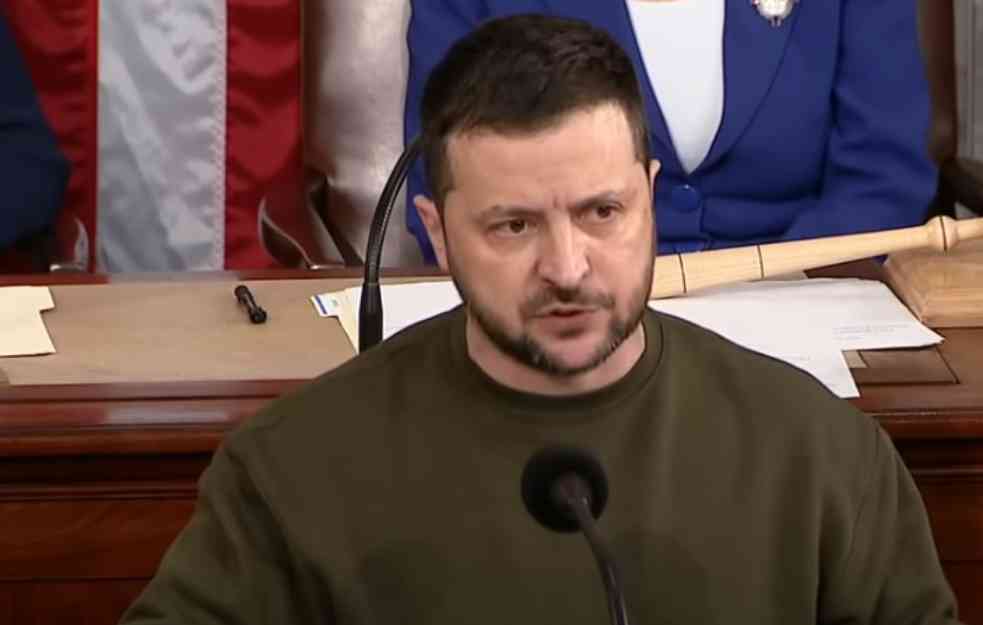 RUSKI POLITIČARI: Ako nisi za stolom, onda si na meniju