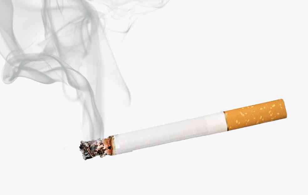 OD DANAS NOVE CENE CIGARETA! Najjeftinija paklica 310 dinara, a najavljeno je JOŠ JEDNO poskupljenje