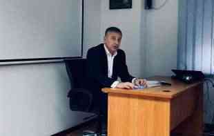 <span style='color:red;'><b>SEKSUALNI SKANDAL</b></span> NA FILOZOFSKOM: Nikola Samardžić zbog 