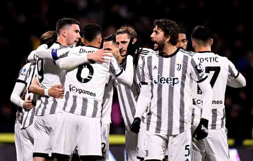 PRONAĐENA KRTICA U JUVENTUSU: Branio se rečima 