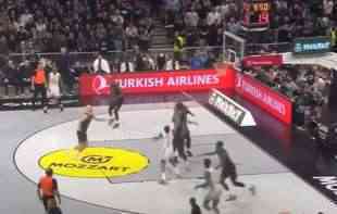 GUDURIĆ UTIŠAO KRCATU ARENU I UDALJIO PARTIZAN OD TOP 8: <span style='color:red;'><b>Fenerbahče</b></span> pobedio Partizan posle neviđene drame!