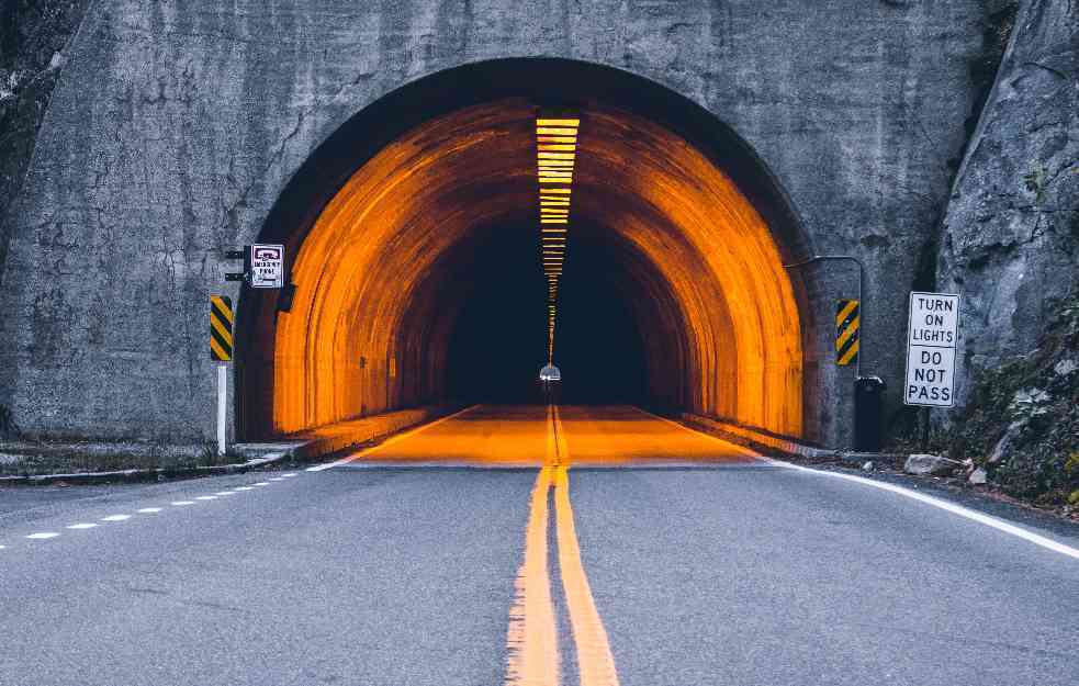 Najduži tunel na svetu izgrađen u Kini: Ima više od 22 kilometra