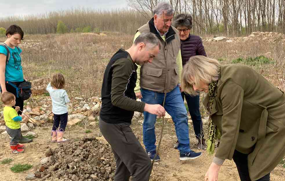 GRAĐANI U AKCIJI: UMESTO DEPONIJE – ŠUMA! 