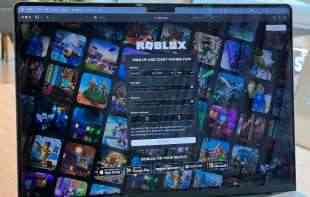 Popularna igrica Robloks stala uz studente? 