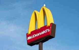 Mekdonalds u SAD u potpunom rasulu: Nakon trovanja hranom opala <span style='color:red;'><b>prodaja</b></span>
