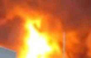 POŽAR U NEMAČKOJ: Zapalile se opasne <span style='color:red;'><b>hemikalije</b></span>, odjekuju detonacije! (VIDEO) 