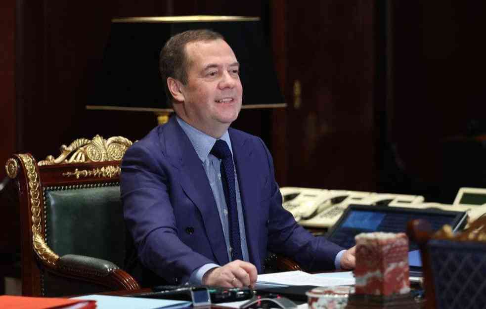 MEDVEDEV: Posle Trampove pobede, evropski političari urnebesno uplašeni 