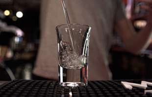 Švedski <span style='color:red;'><b>Abs</b></span>olut prestaje da izvozi za Rusiju