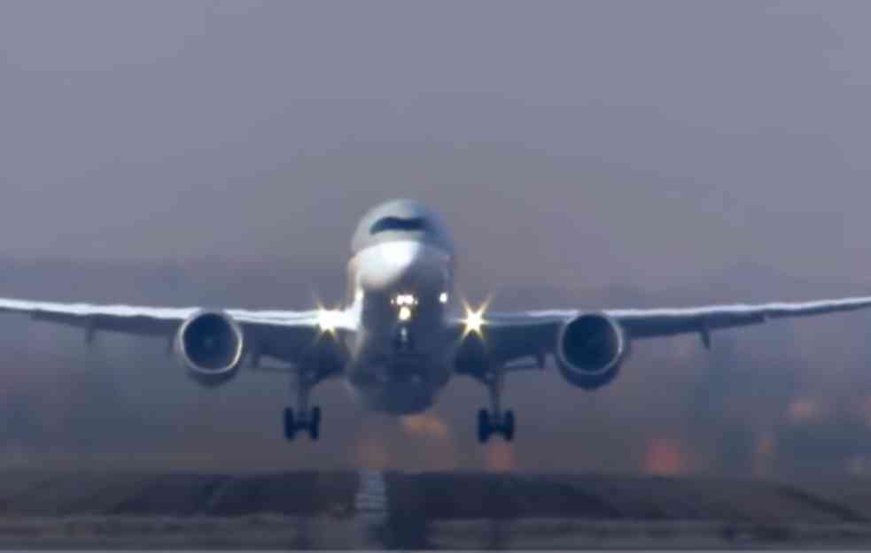 OVO SU NAJBEZBEDNIJA MESTA U AVIONU! Stručnjak otkrio sve 