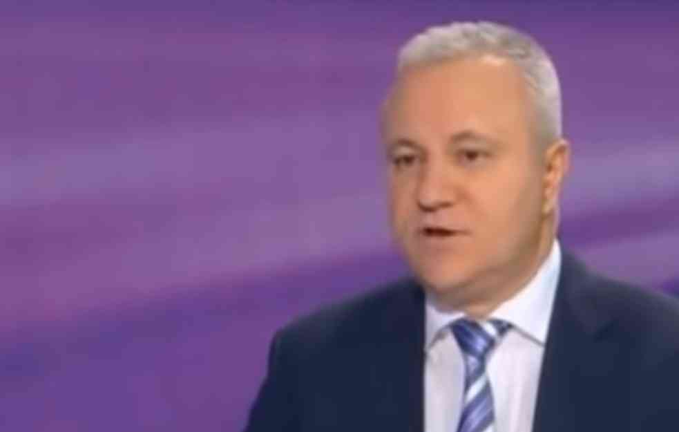 Skandal potresa Crnu Goru, a u središtu svega je Mlađan Dinkić