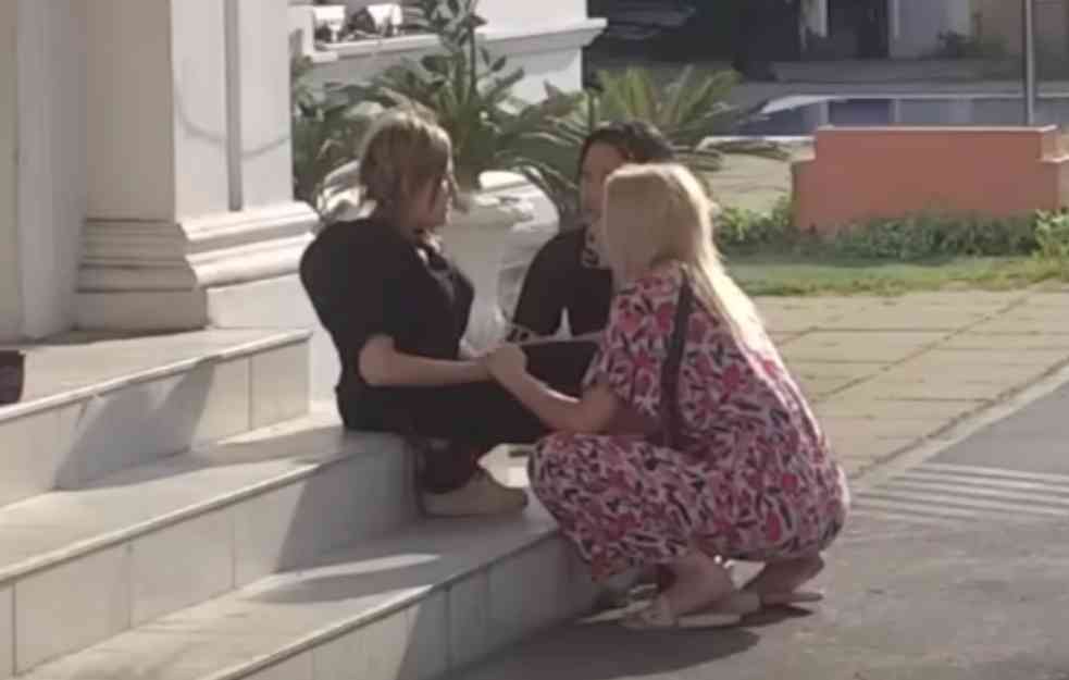  Preminuo otac učesnice Zadruge, cela kuća plače (VIDEO)