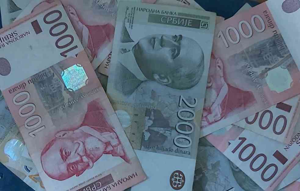 Sutra počinje isplaćivanje uvećanih penzija: Evo ko je prvi na spisku