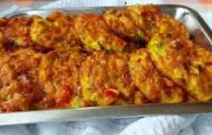 <span style='color:red;'><b>Pljeskavice</b></span> od TIKVICA I SIRA: Najveći posao je da narendate tikvice, oduševićete se (RECEPT)