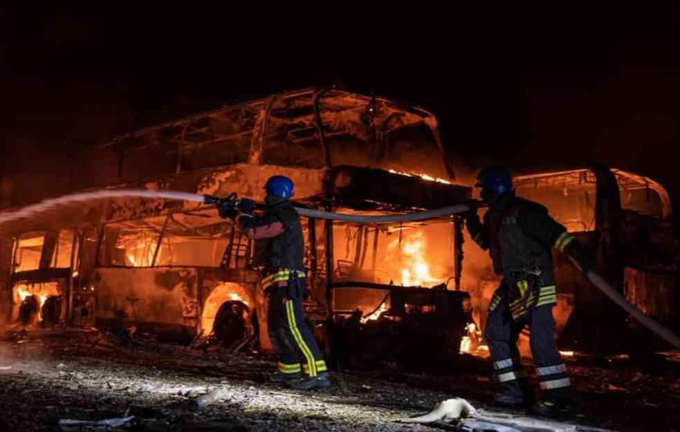 KIJEV U PLAMENU! Žestok udar Rusije, odmazda zbog novog oružja koje dobija Ukrajina (FOTO)