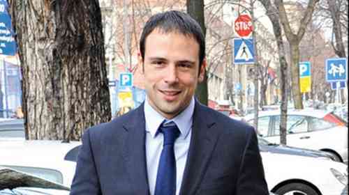 KO JE NOVAK NEDIĆ - VOĐA VUČIĆEVIH BATINAŠA IZ PANČEVA? Predvodnik Janjičara, optužen za seksulano uznemiravanje, vežbao gađanje na VOJNOJ STRELJANI!