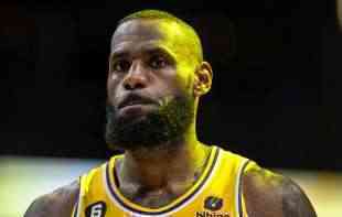 Lebron ne priča sa Džordanom